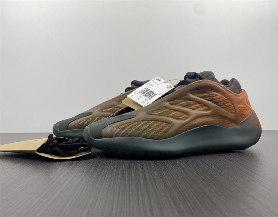 Adidas Yeezy Boost 700 V3 Copfad Gy4109 10 - kickbulk.org