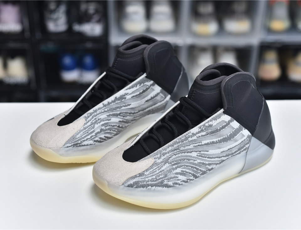 Adidas Yeezy Qntm Basketball Sneaker Quantum Q46473 5 - kickbulk.org