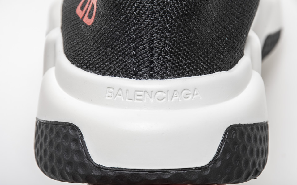 Balenciaga Speed Runner Tess S Gomma Maille Noir Sneaker Red Logo 494371w05g01000 11 - kickbulk.org