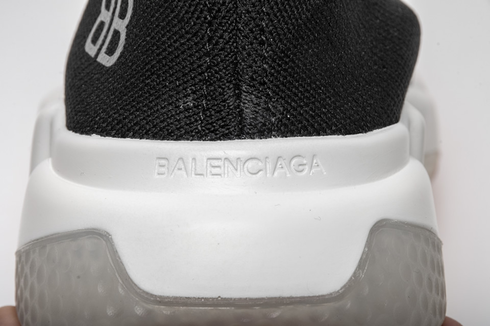 Balenciaga Speed Runner Tess S Gomma Maille Noir Rouge Sneaker 541218w05g01699 12 - kickbulk.org