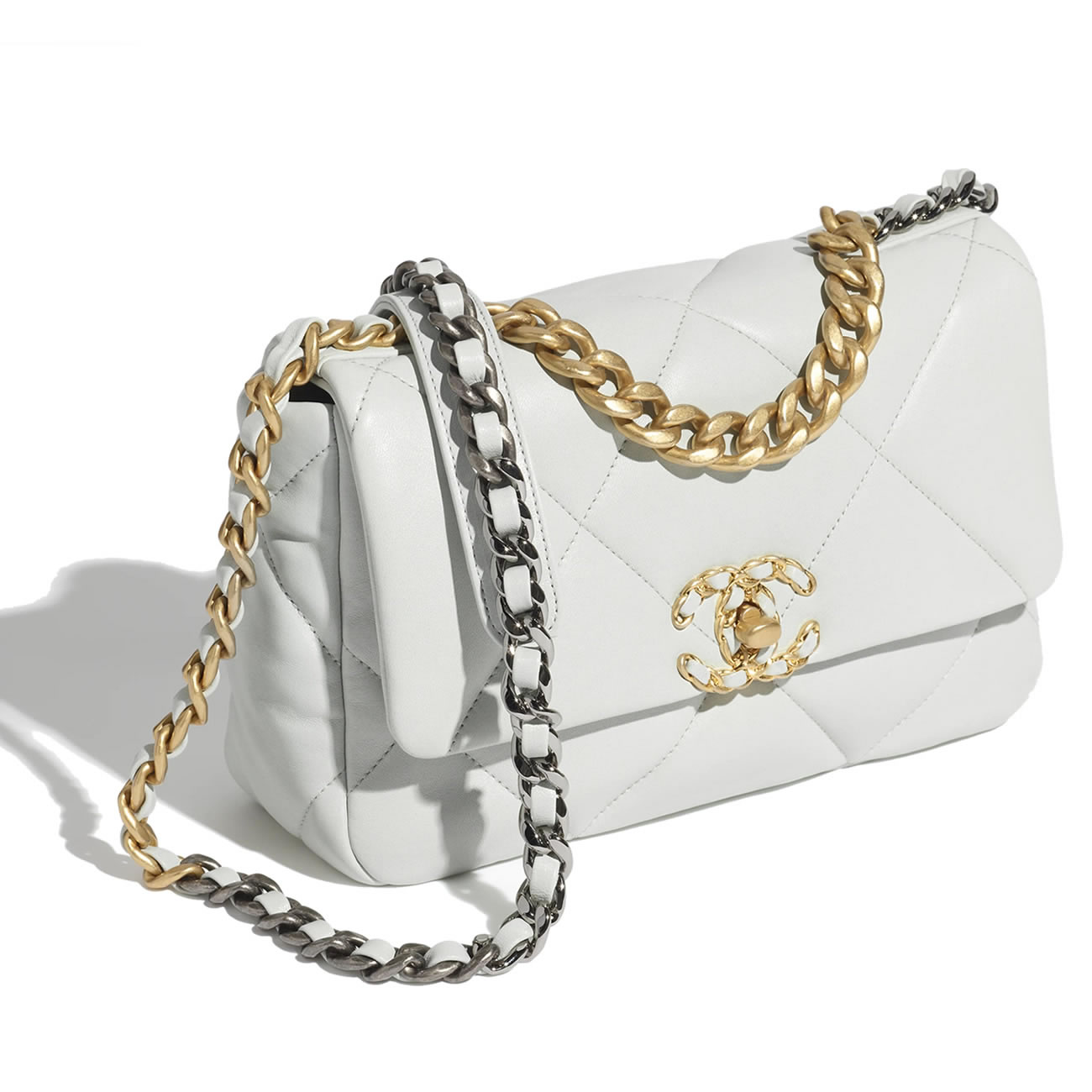Chanel 19 Handbag 6 - kickbulk.org