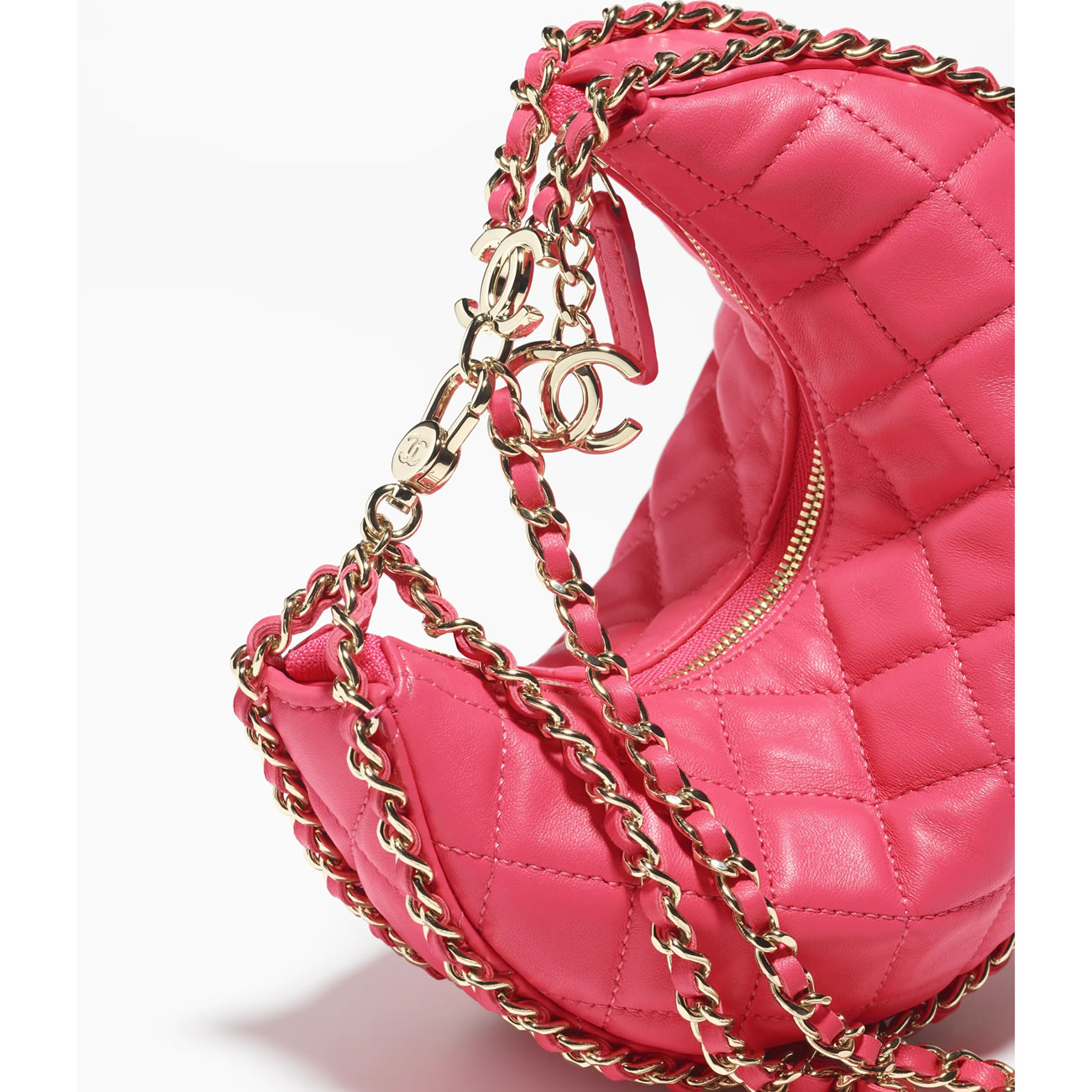 Chanel Hobo Handbag 34 - kickbulk.org
