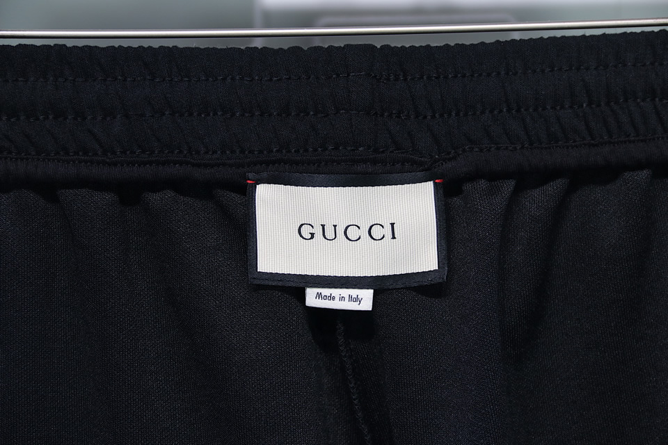 Gucci Reflective Webbing Shorts 10 - kickbulk.org