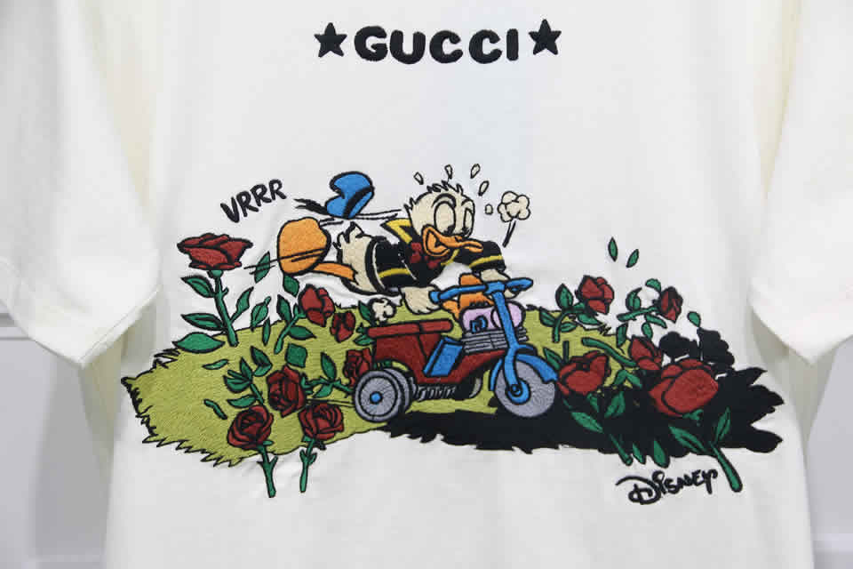Disney Gucci Donald Duck Embroidery T Shirt 10 - kickbulk.org