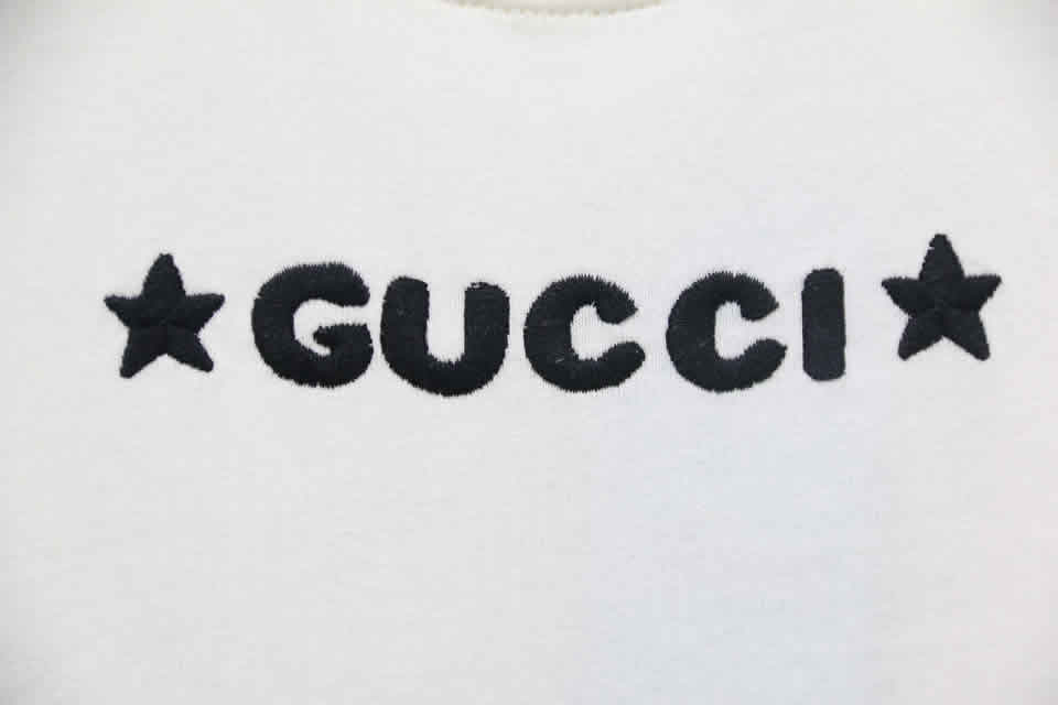 Disney Gucci Donald Duck Embroidery T Shirt 13 - kickbulk.org