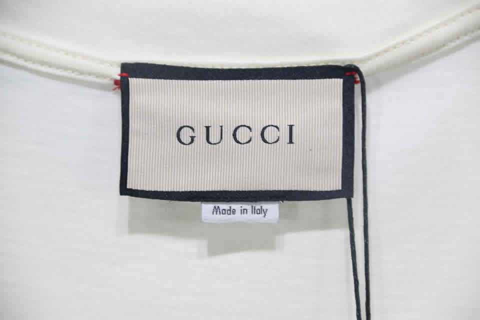Gucci Black White Crossbar T Shirt Printing Pure Cotton 17 - kickbulk.org