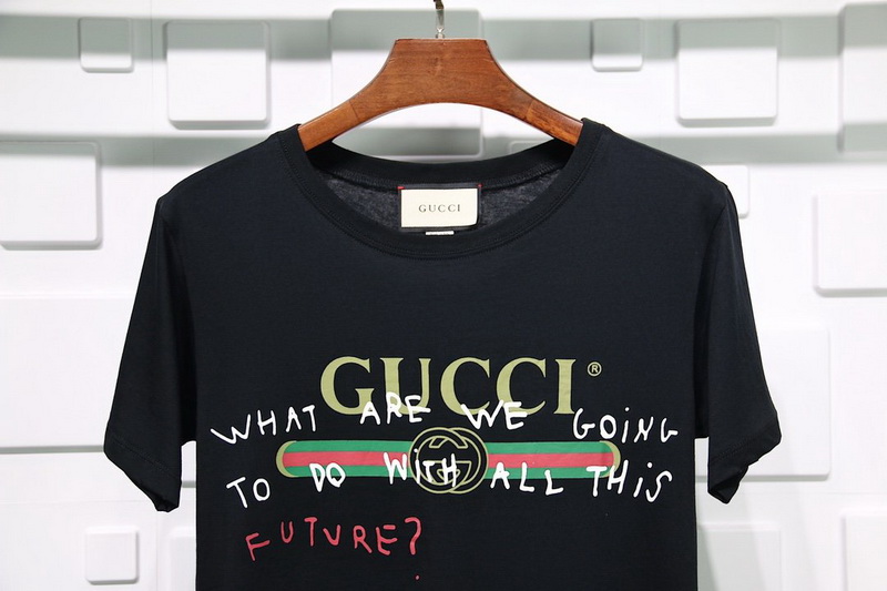 Gucci T Shirt Signature Graffiti Pure Cotton White Black 6 - kickbulk.org