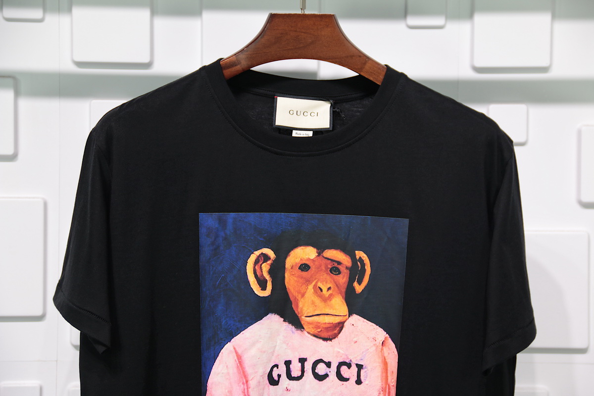 Gucci Orangutan T Shirt 5 - kickbulk.org