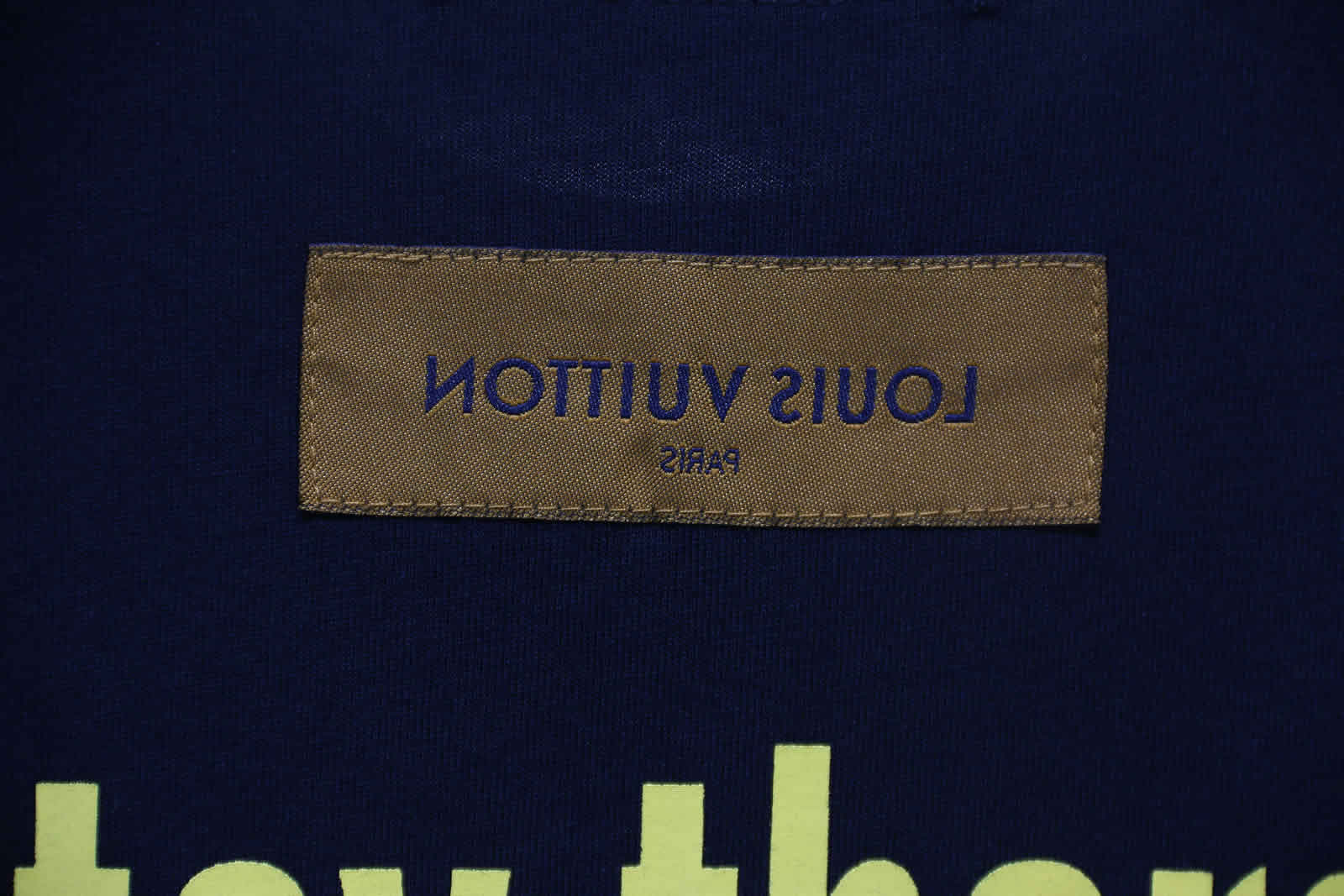 Louis Vuitton Catwalk T Shirt 2021 11 - kickbulk.org