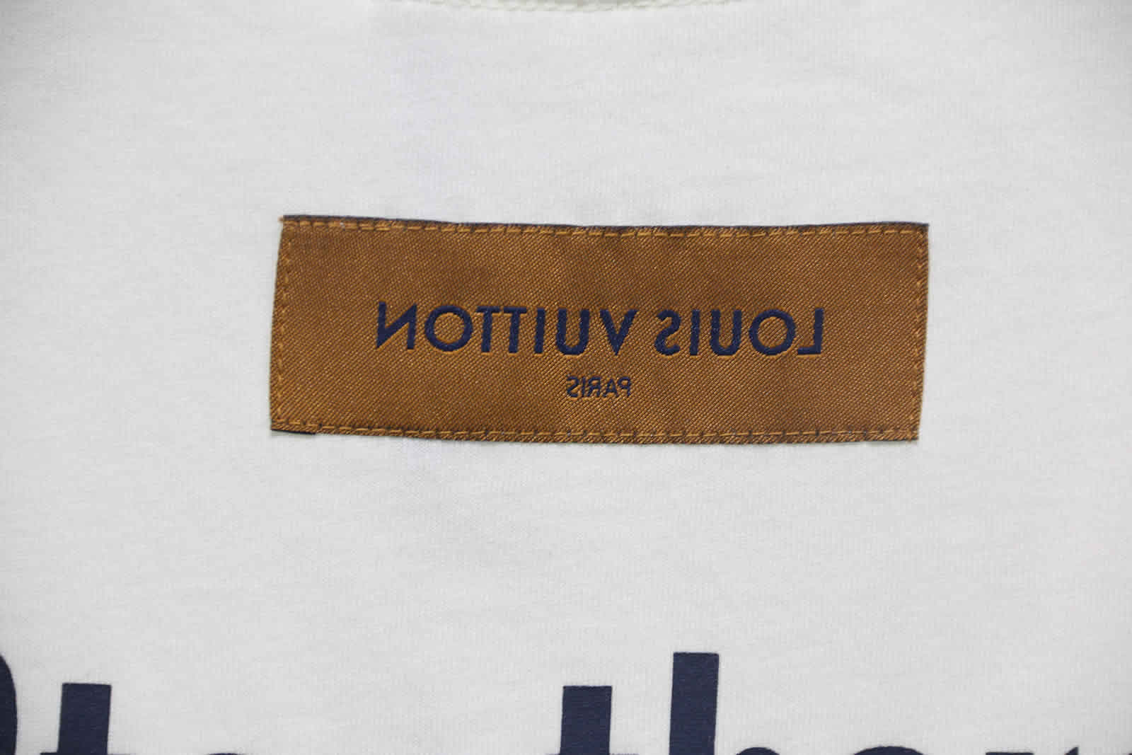 Louis Vuitton Catwalk T Shirt 2021 27 - kickbulk.org