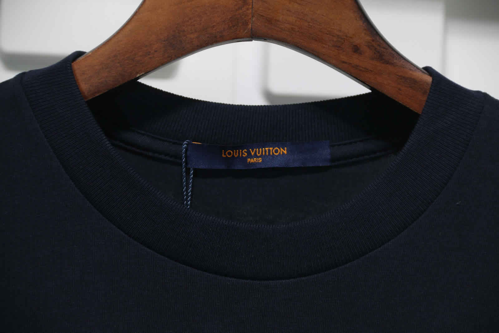 Louis Vuitton Catwalk T Shirt 2021 8 - kickbulk.org