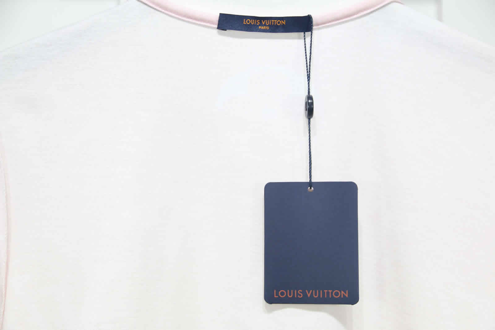 Louis Vuitton Red Yellow Gradient T Shirt 11 - kickbulk.org