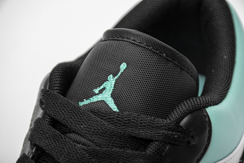 Nike Air Jordan 1 Low Emerald Toe 553558 117 14 - kickbulk.org
