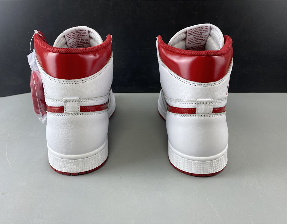 Air Jordan 1 Retro High Og Metallic Red 555088 103 25 - kickbulk.org