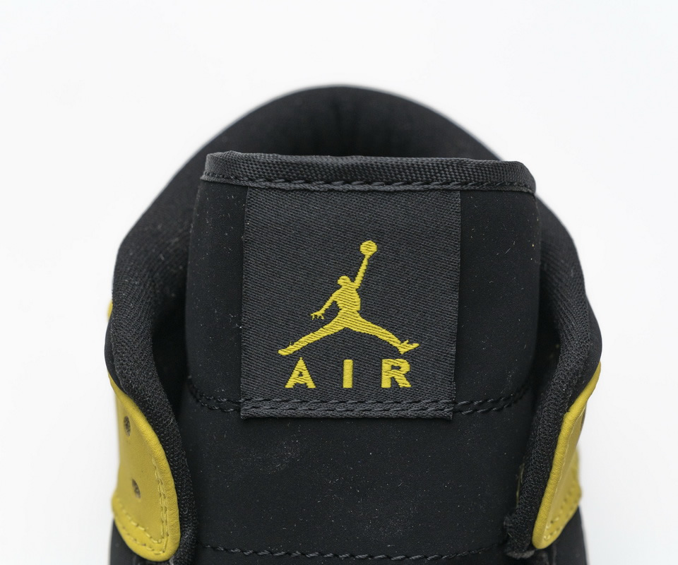Nike Air Jordan 1 Mid Se Yellow Toe 852542 071 13 - kickbulk.org