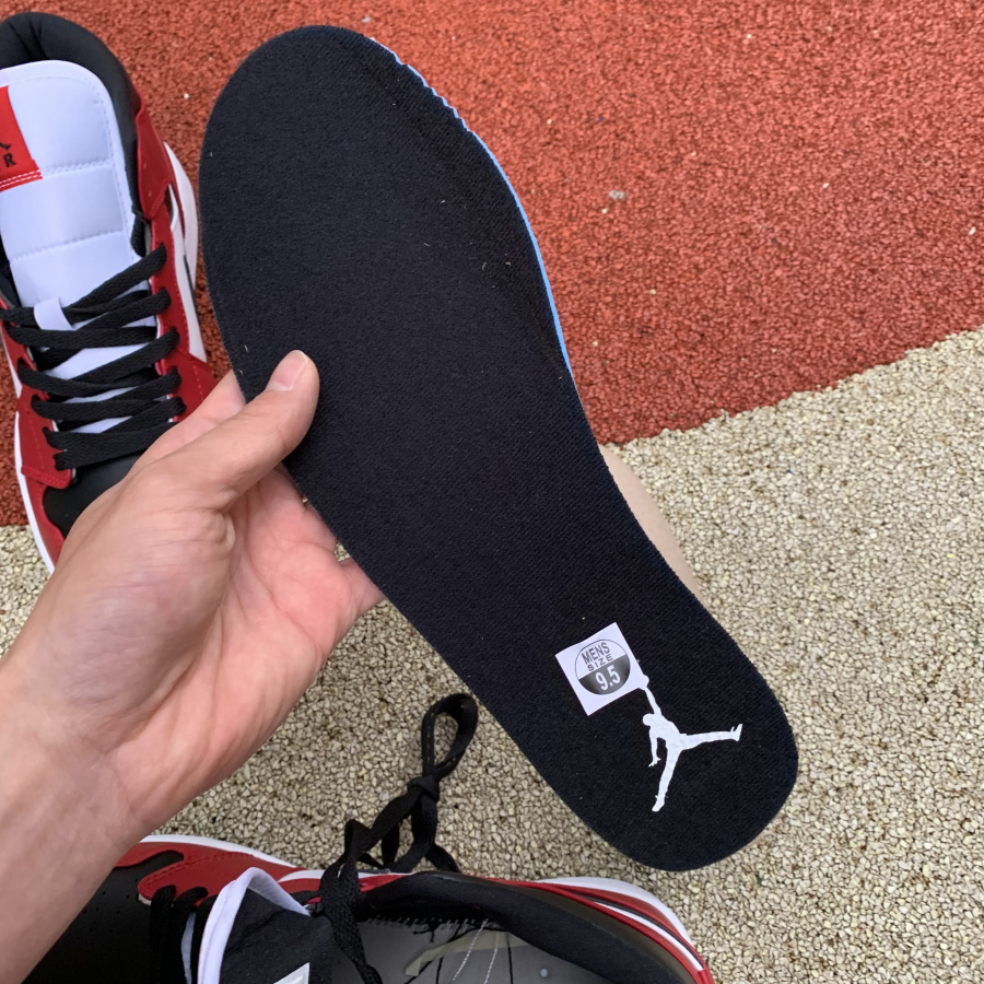 Nike Air Jordan 1 Mid Chicago Black Toe 554724 069 20 - kickbulk.org