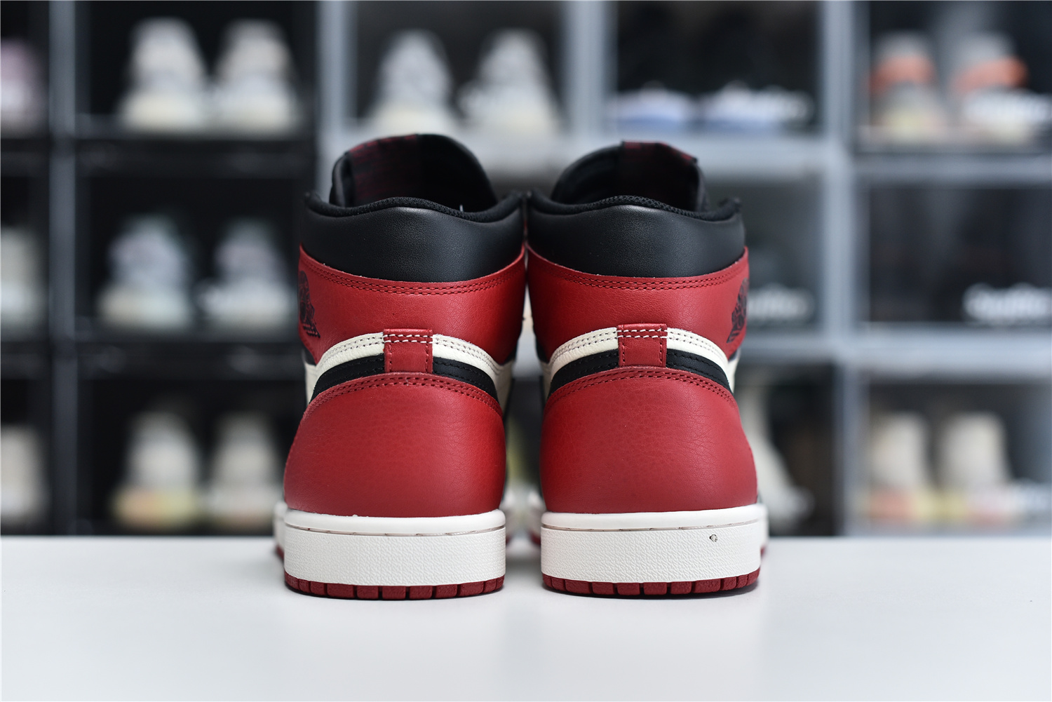 Nike Air Jordan 1 Retro High Og Red Black White Men Sneakers 555088 610 Kickbulk 4 - kickbulk.org