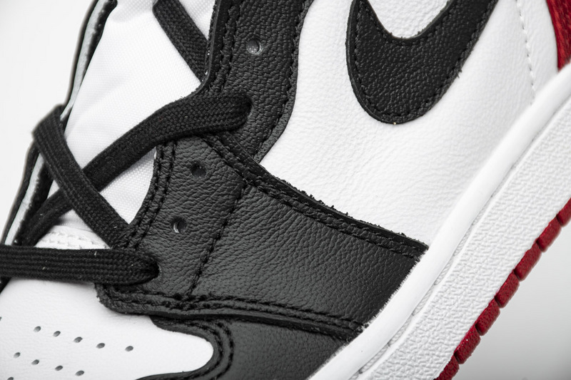 Nike Air Jordan 1 Wmns Retro High Satin Black Toe Cd0461 016 26 - kickbulk.org
