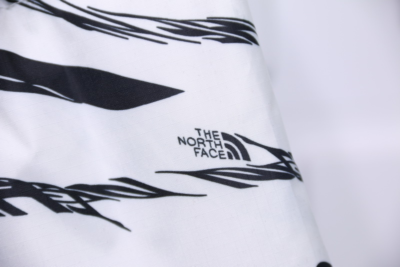 The North Face Zebra Logo Pattern Down Jacket 13 - kickbulk.org