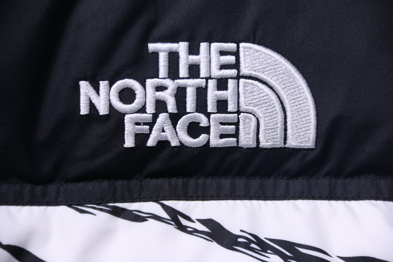 The North Face Zebra Logo Pattern Down Jacket 16 - kickbulk.org