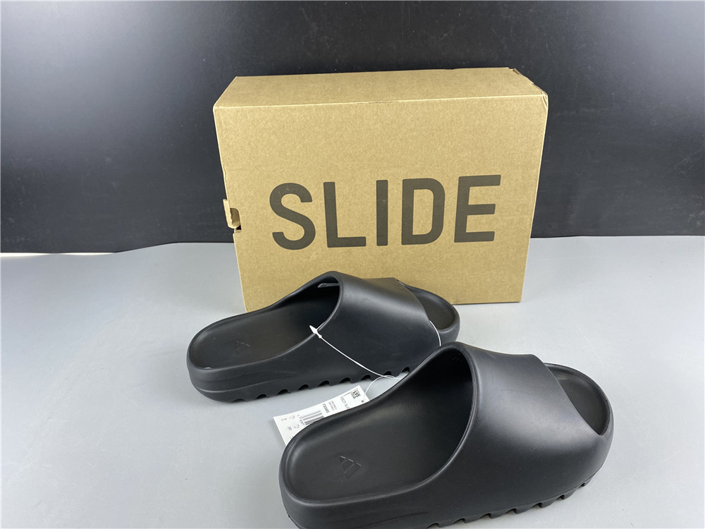 Adidas Yeezy Slide Black_3 - kickbulk.org